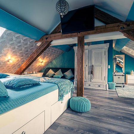 شقة Oriental Cozy Loft - Orientalisches Gemuetliches Loft Weibern المظهر الخارجي الصورة