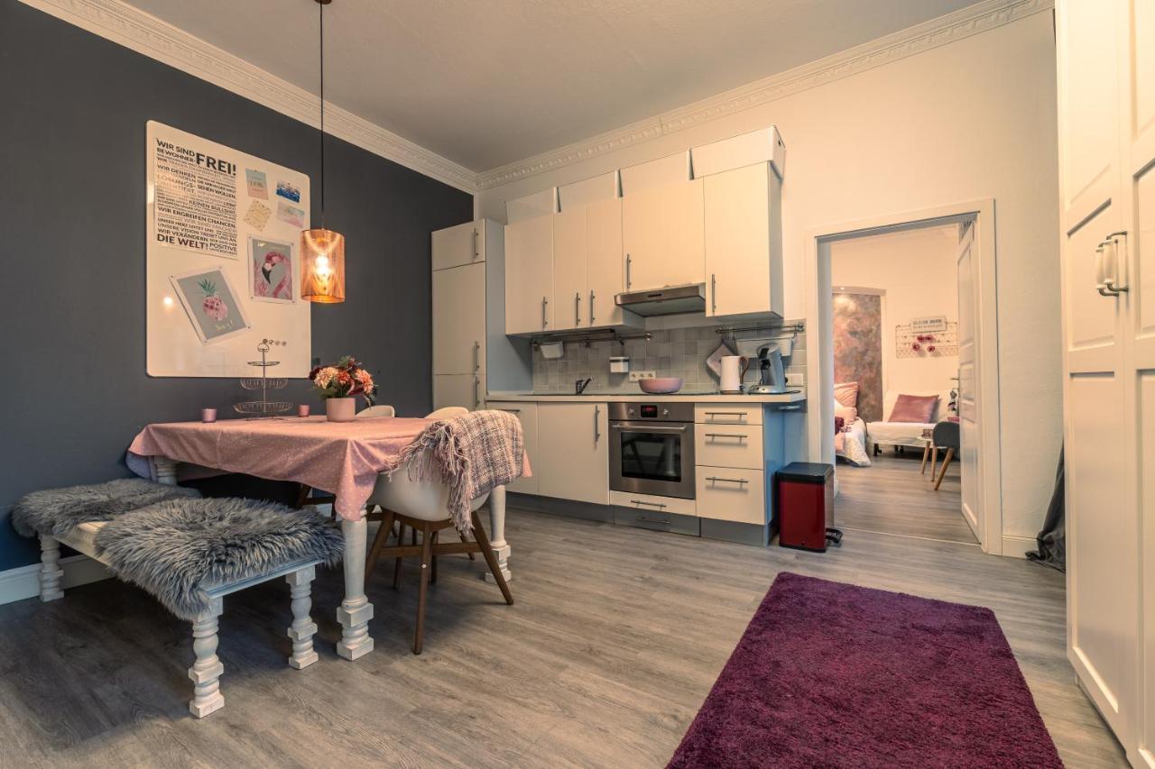 شقة Oriental Cozy Loft - Orientalisches Gemuetliches Loft Weibern المظهر الخارجي الصورة